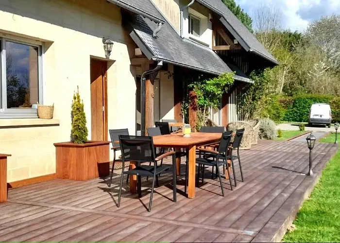ヴィラ Maisons Normande A 5 Minutes De Deauville ボンヌヴィル・シュル・トゥック